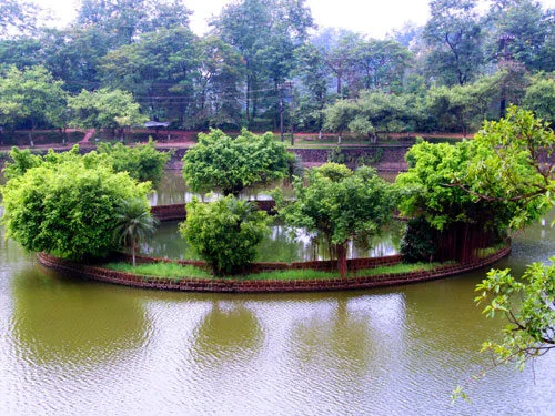 co gieng trong thuy