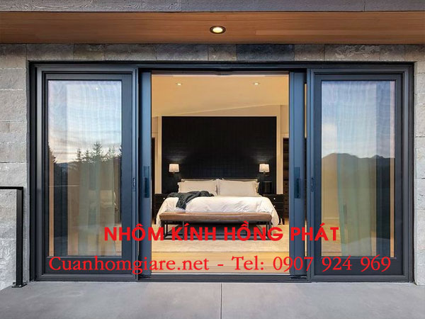 cua-nhom-xingfa-mau-xam-ghi