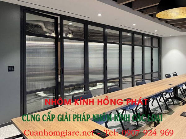 vach-nhom-xingfa-he-55